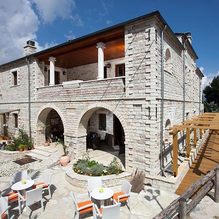 Nisista Lodge Mountain View Rodavgi Esterno foto
