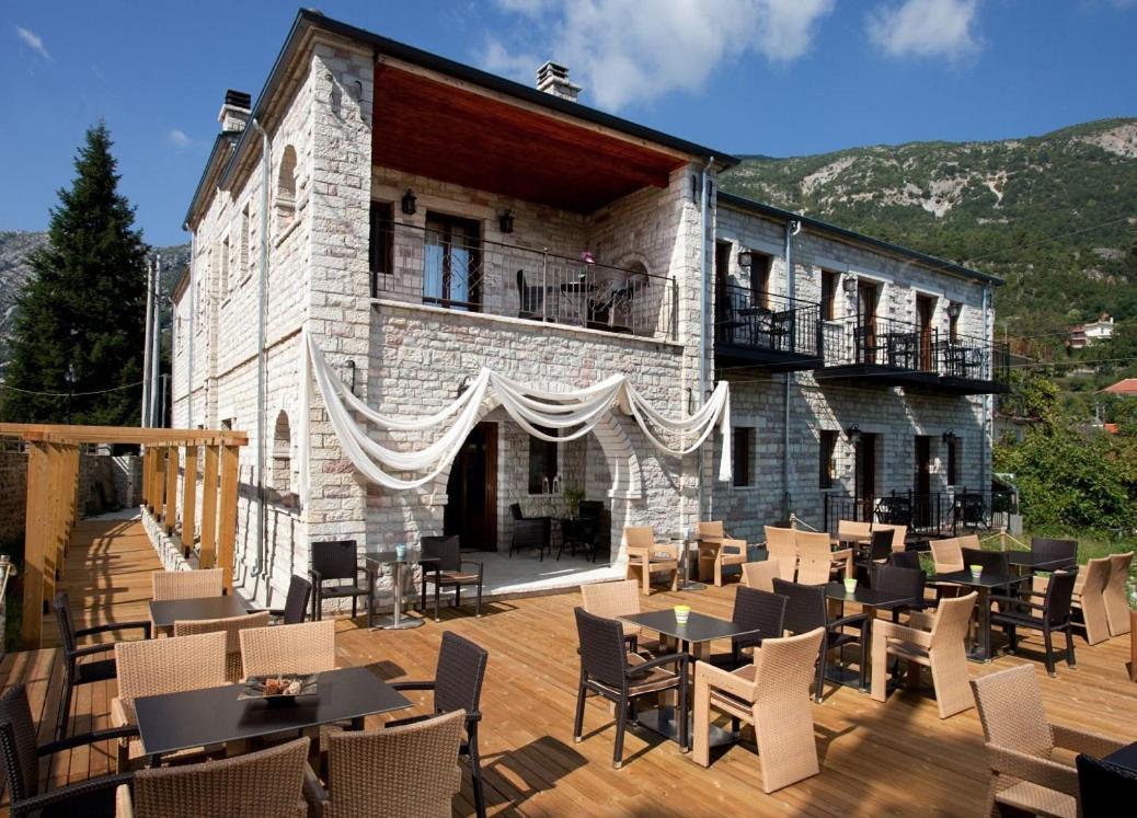 Nisista Lodge Mountain View Rodavgi Esterno foto